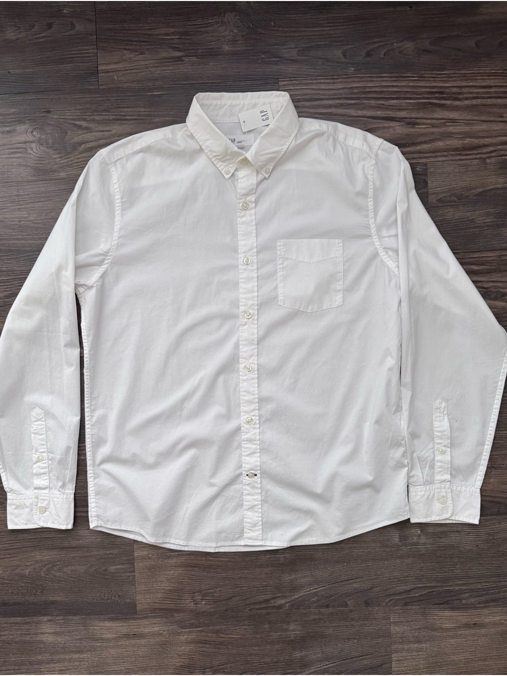 GAP Untucked Fit Stretch Shirt (NWT)